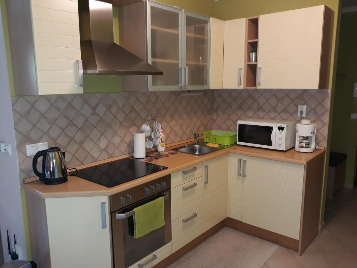 Samuci Apartman Hajduszoboszlo Exterior foto